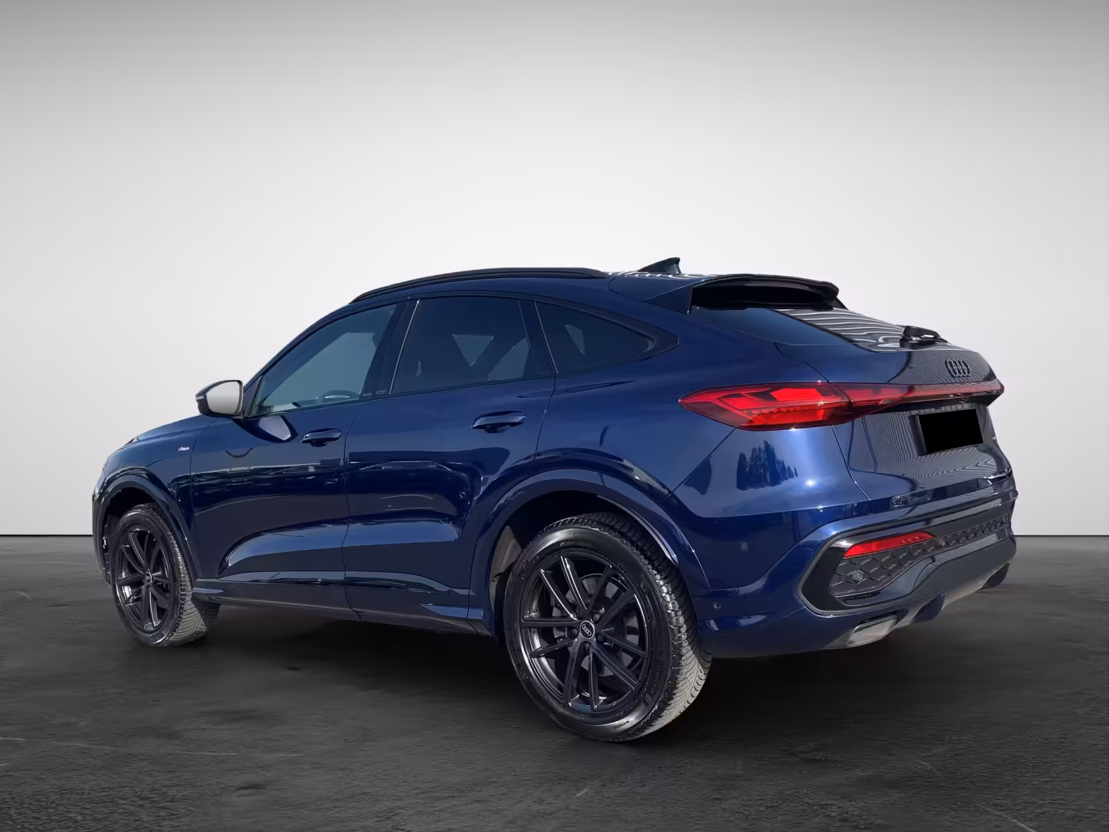 Audi Q5 (foto 4/12)