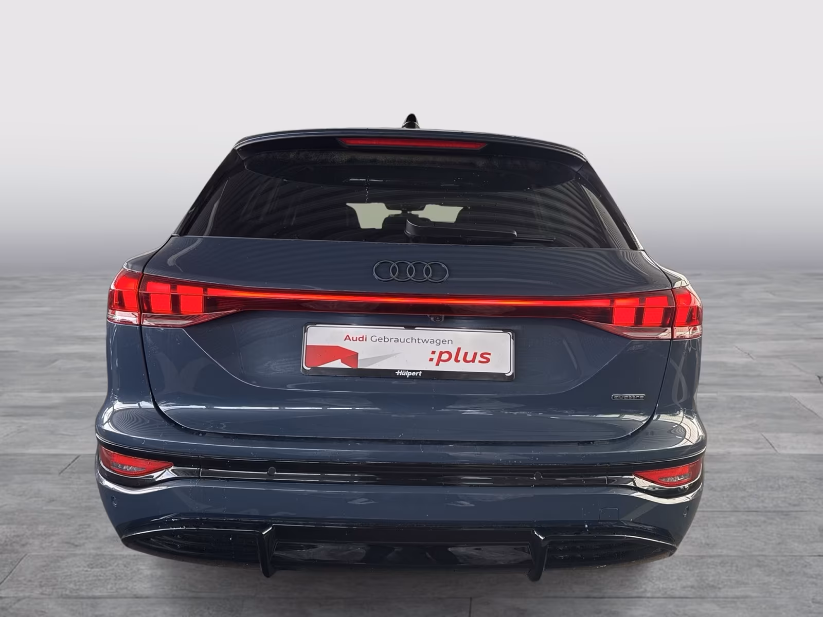 Audi Q6 E-Tron (foto 3/21)