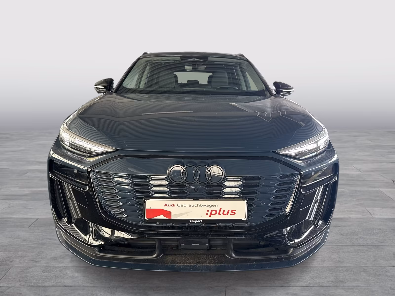 Audi Q6 E-Tron (foto 17/21)