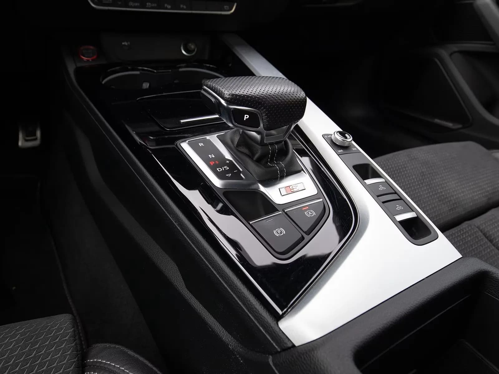 Audi S5 (foto 21/23)