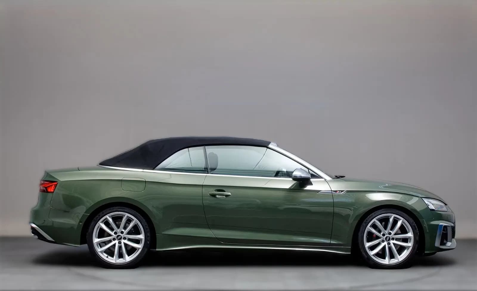 Audi S5 (foto 4/23)