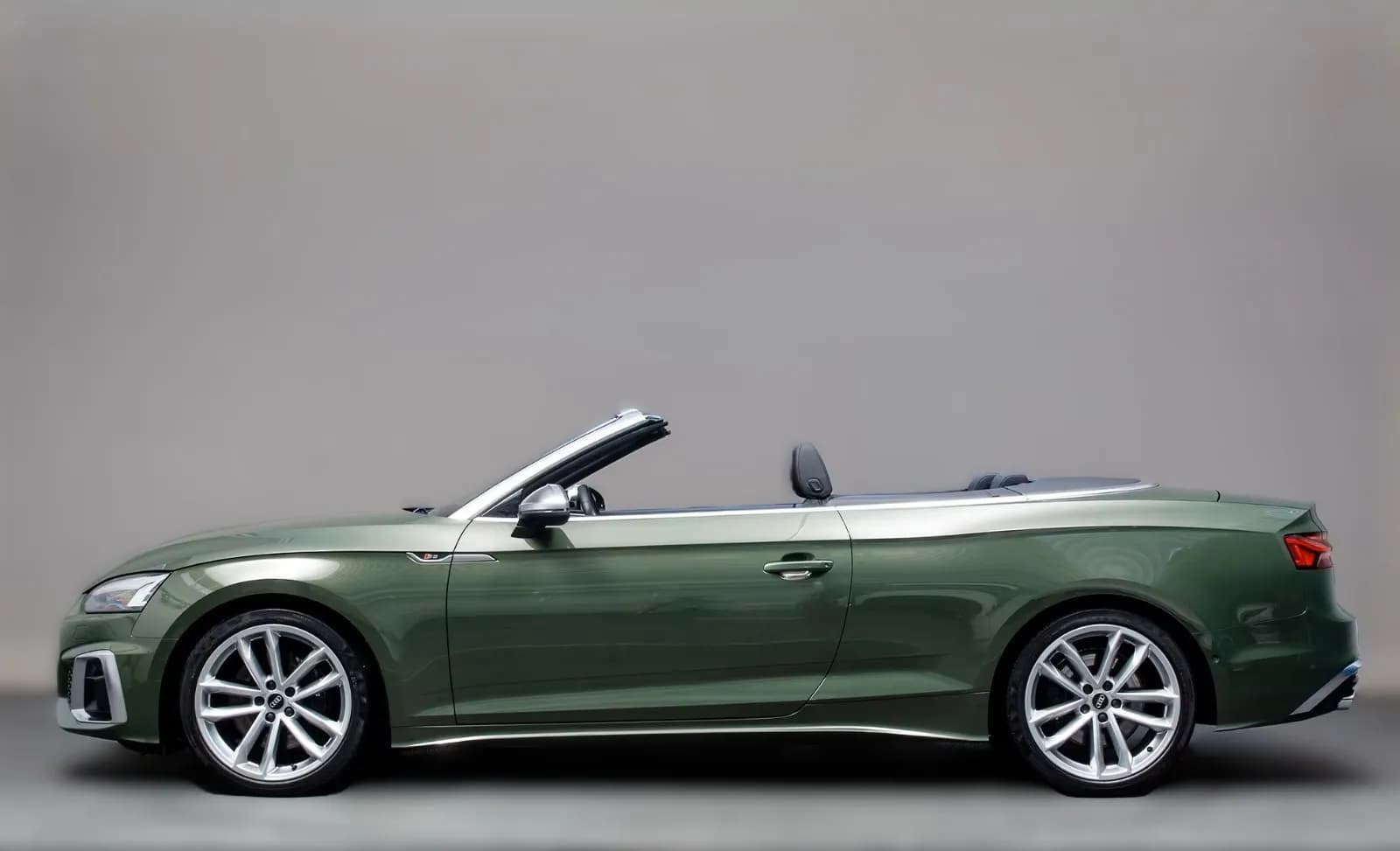 Audi S5 (foto 9/23)