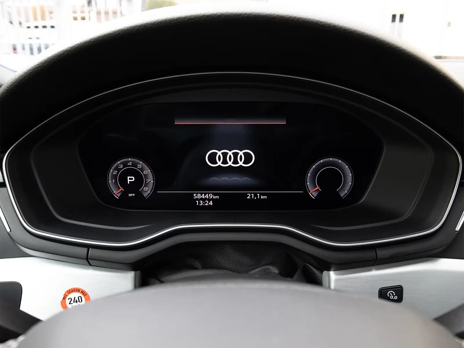 Audi S5 (foto 16/23)