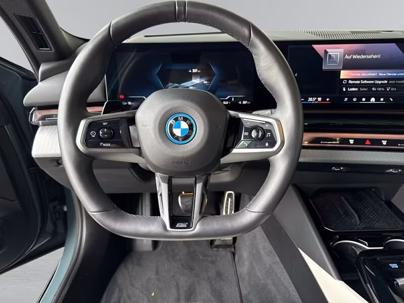 BMW eDrive40 M Sportpaket (foto 10/16)