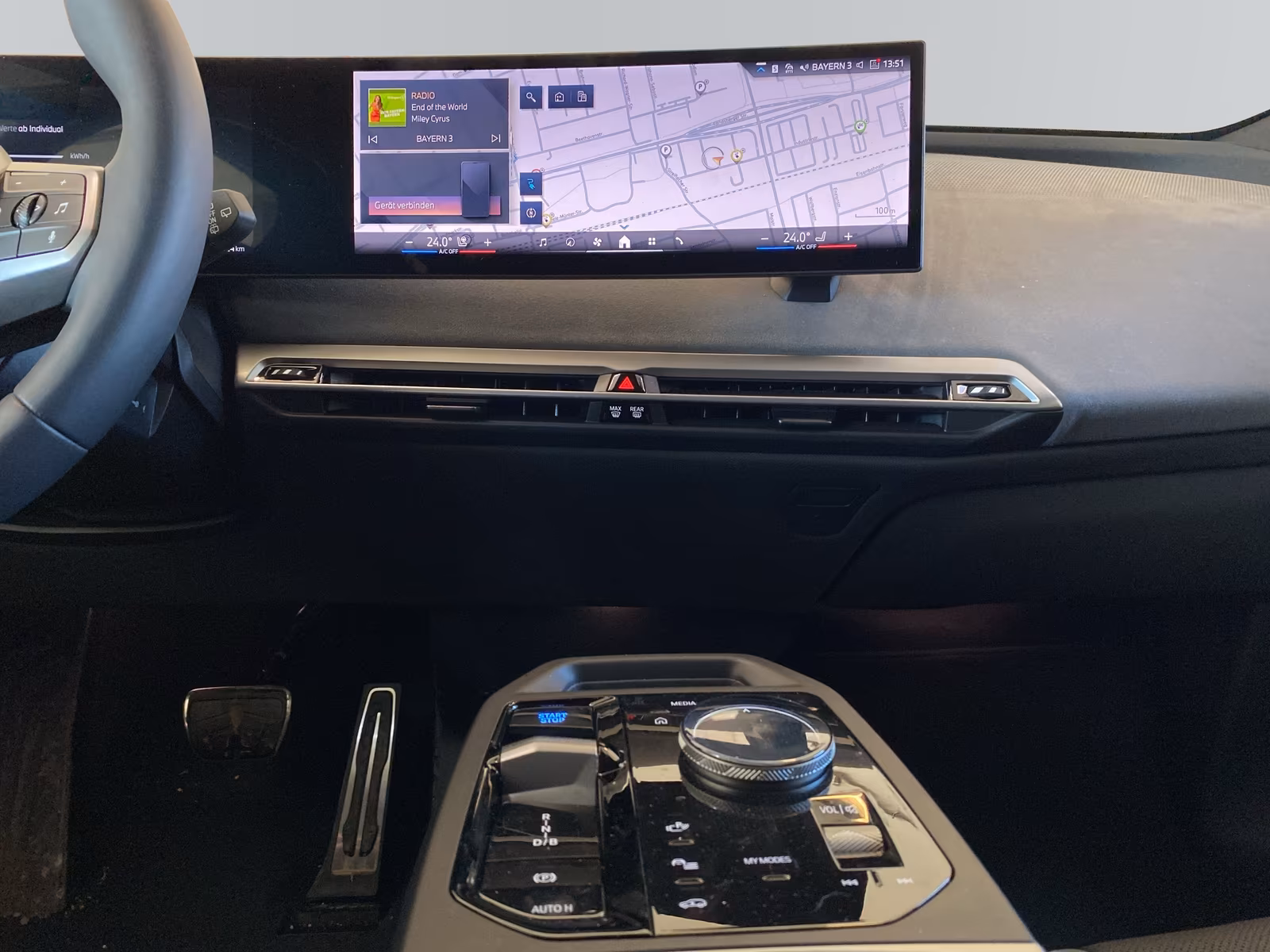 BMW iX (foto 14/20)
