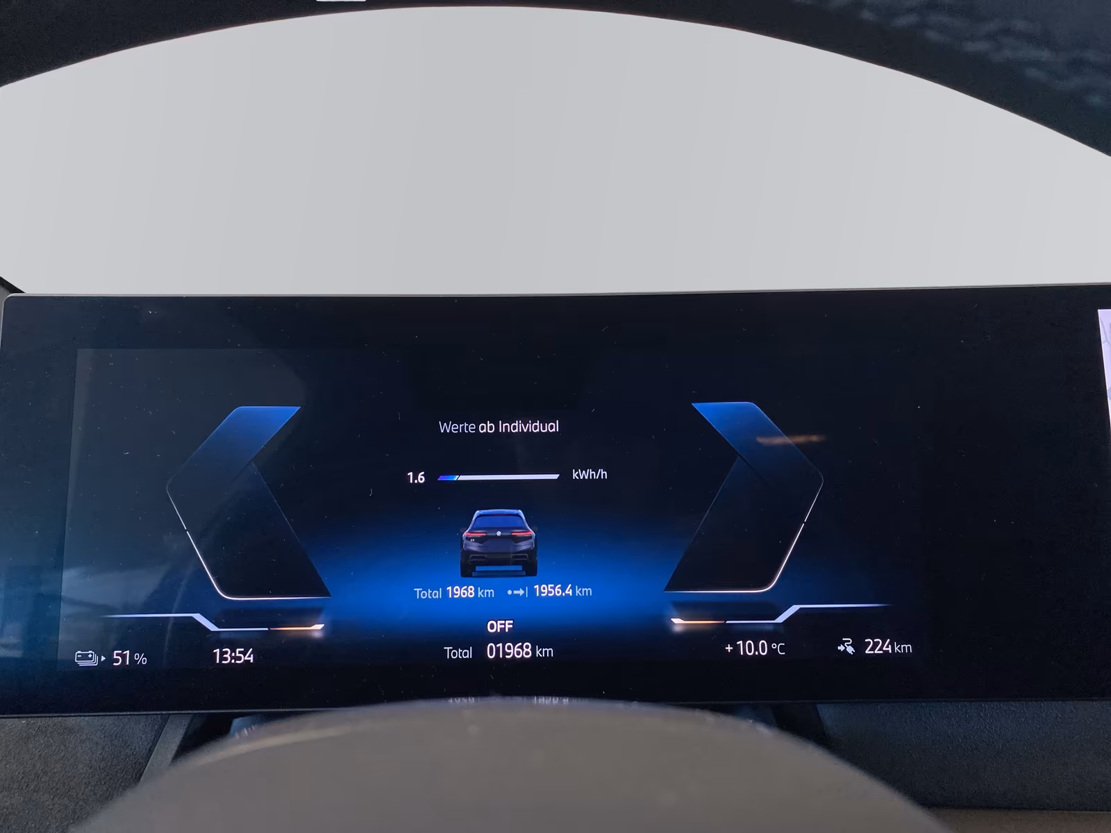 BMW iX (foto 16/20)