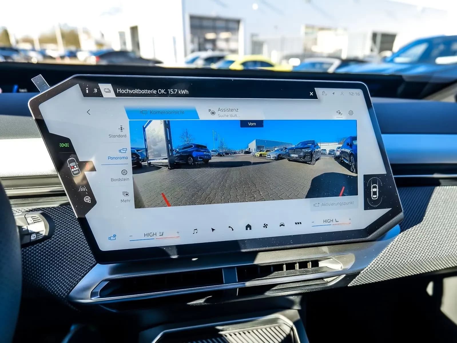 BMW iX3 (foto 14/19)