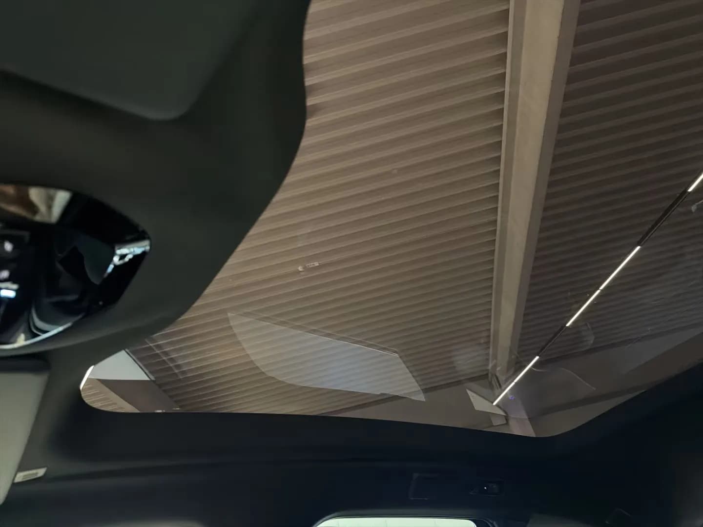 BMW iX3 (foto 10/17)