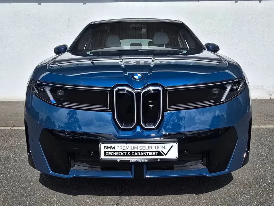 BMW iX3 50 xDr (foto 6/28)