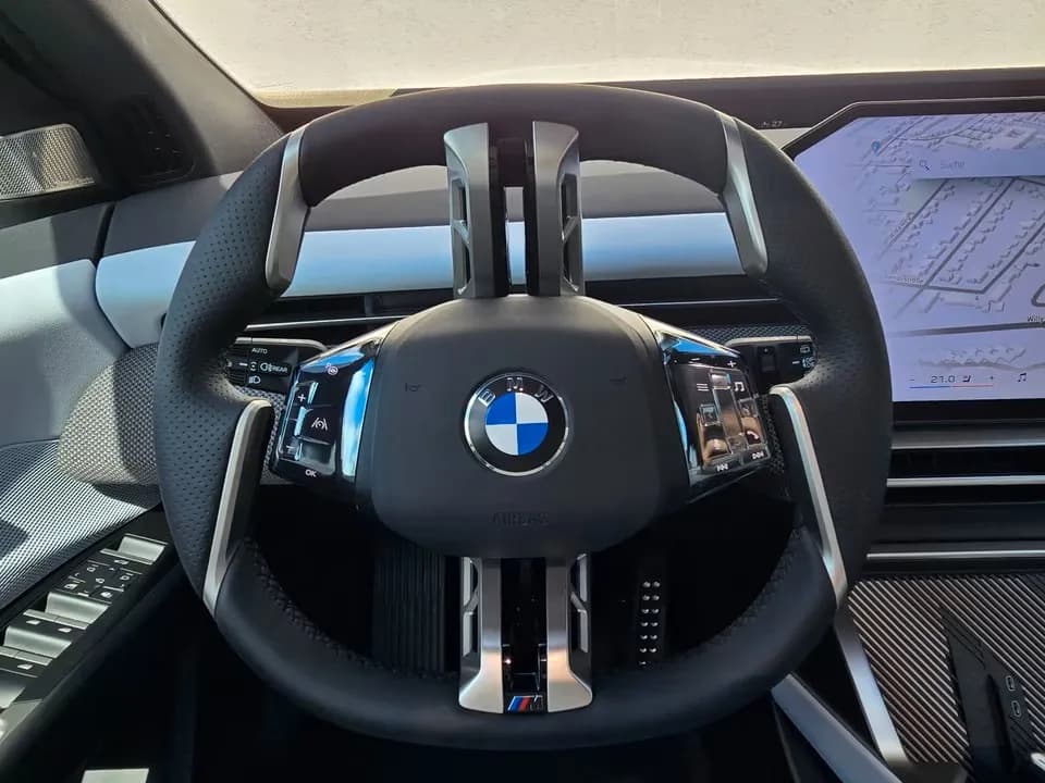 BMW iX3 50 xDr (foto 17/28)