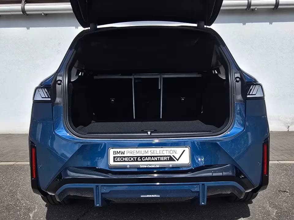 BMW iX3 50 xDr (foto 5/28)
