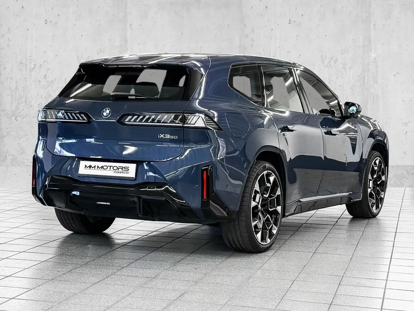 BMW iX3 (foto 3/18)