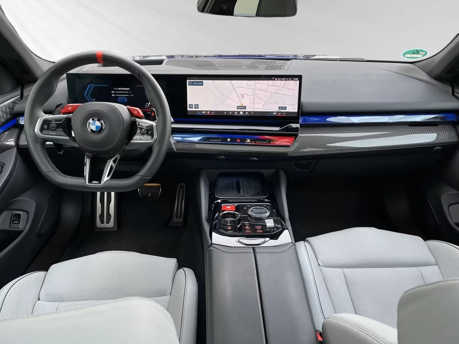 BMW M5 (foto 8/12)