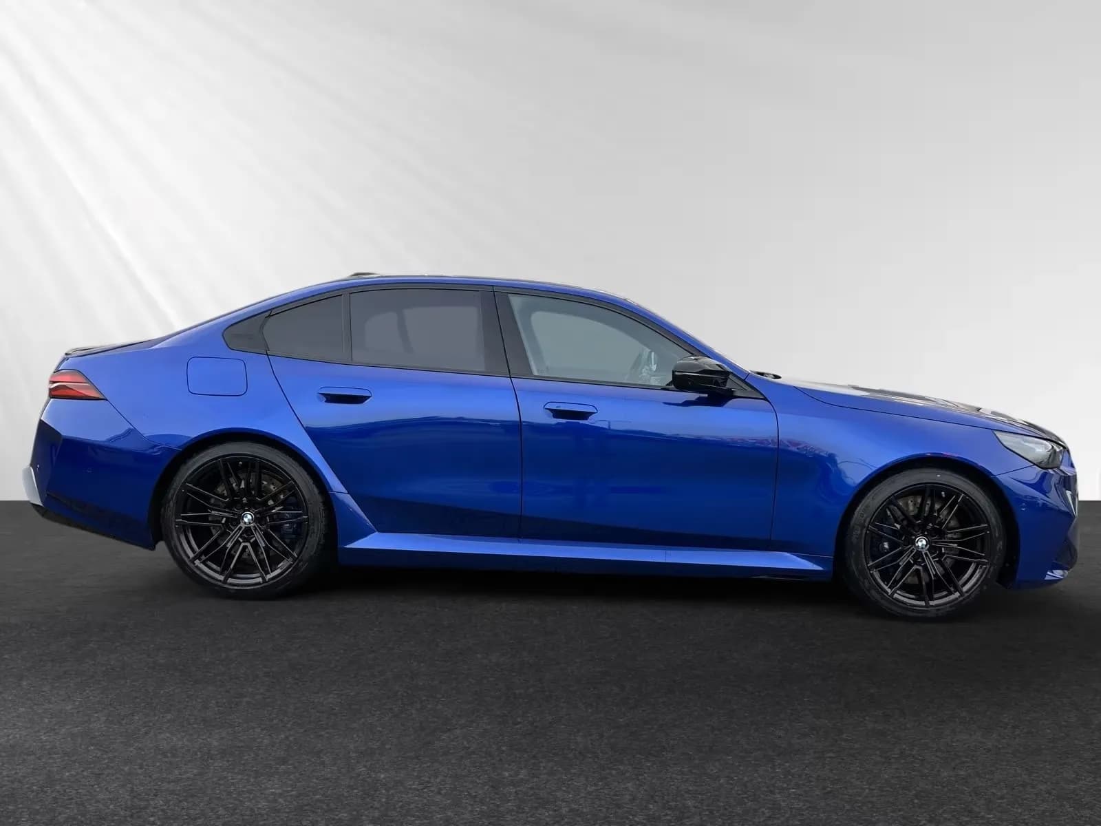 BMW M5 (foto 3/12)