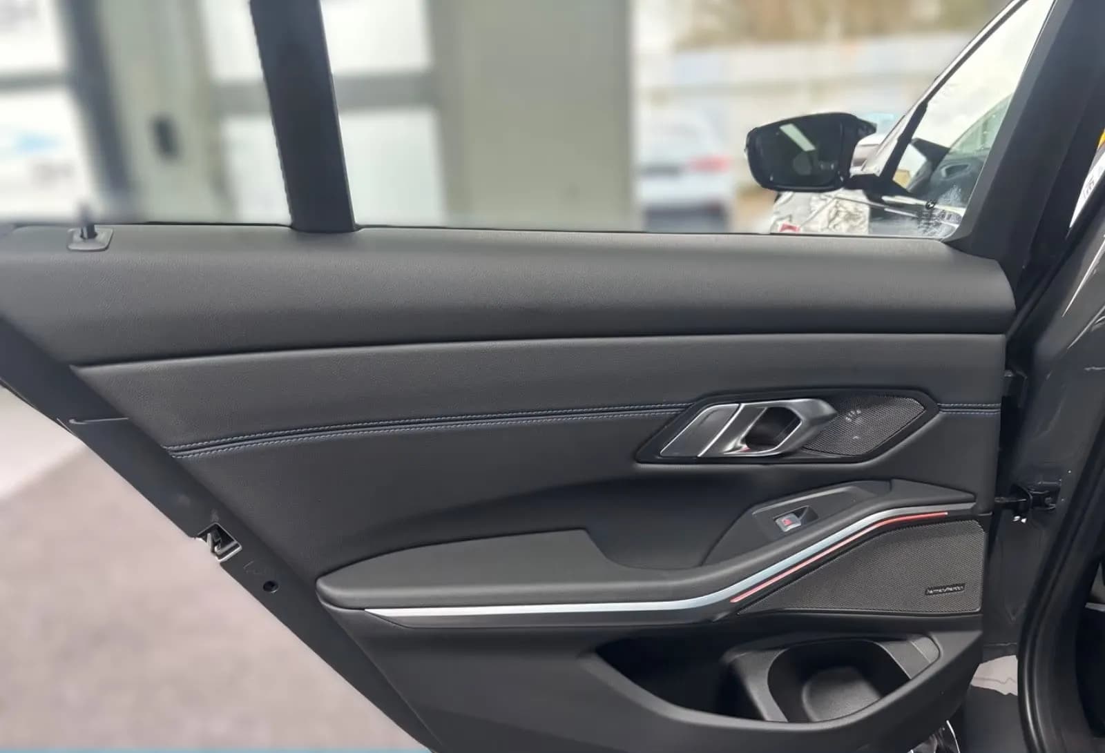 BMW M340i xDrive (foto 22/30)