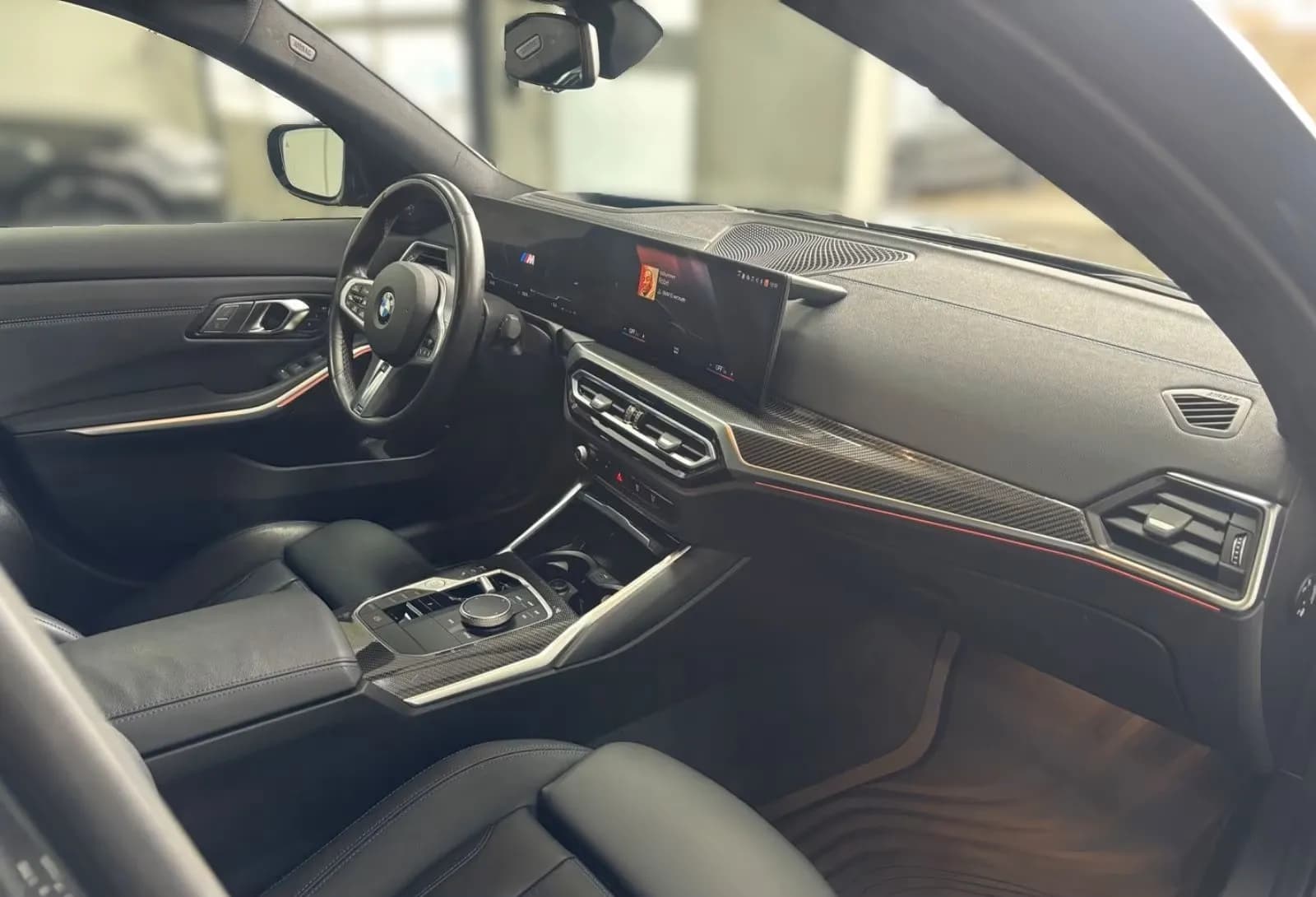 BMW M340i xDrive (foto 28/30)
