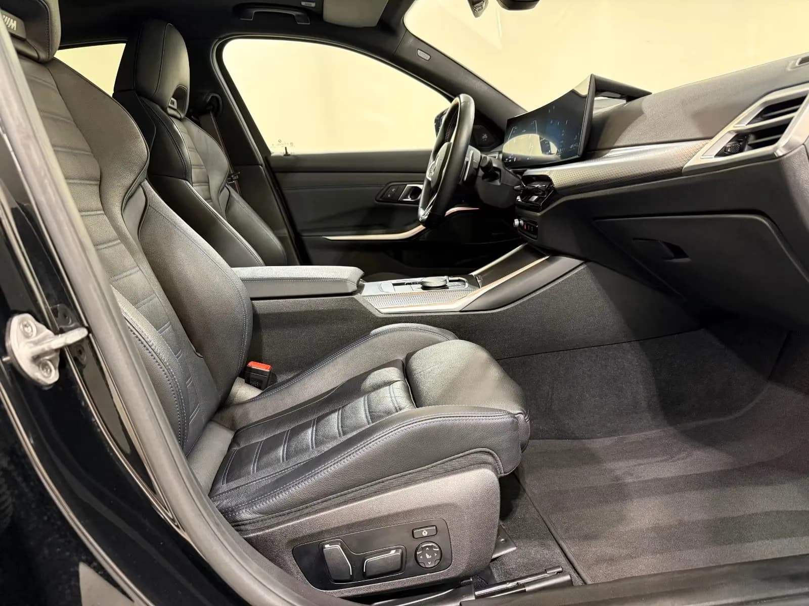 BMW M340i xDrive (foto 17/20)