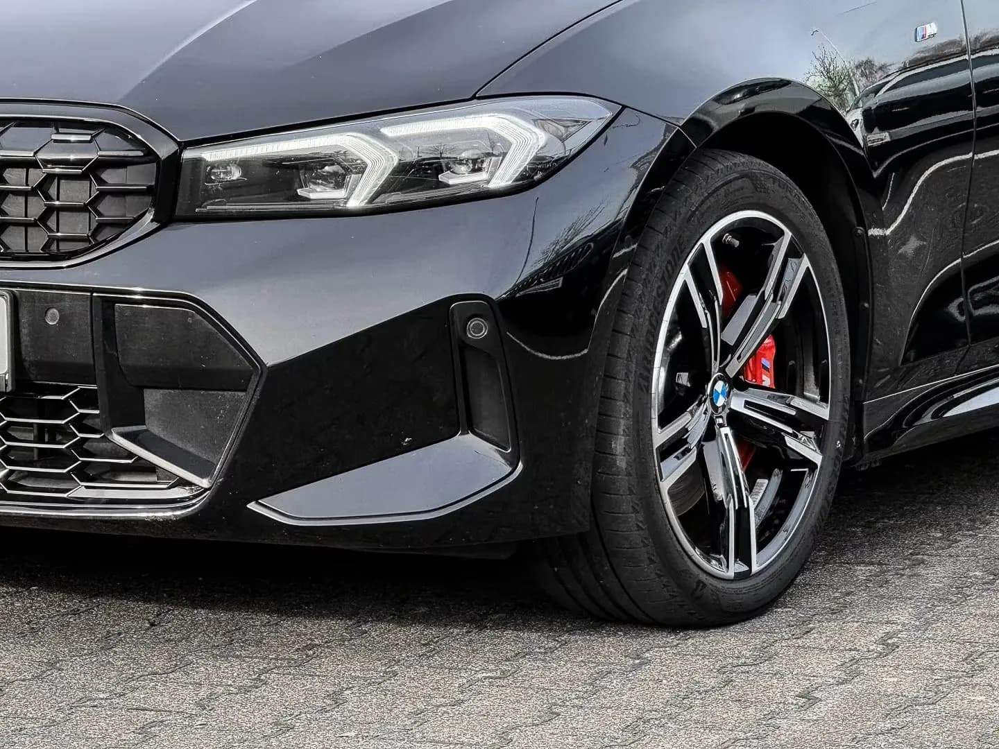 BMW M340i xDrive Touring (foto 2/20)