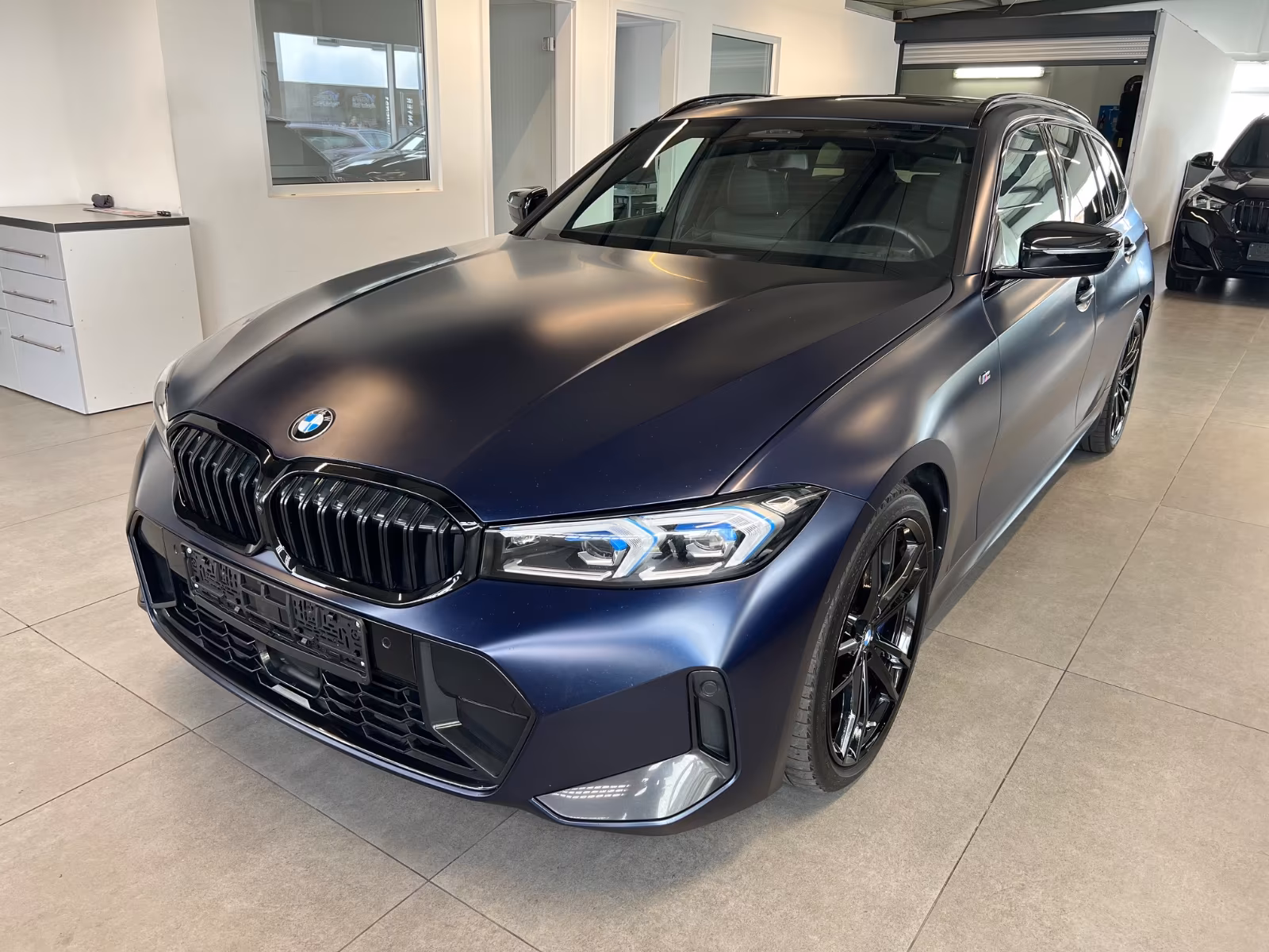 BMW 320d xdrive (foto 6/30)