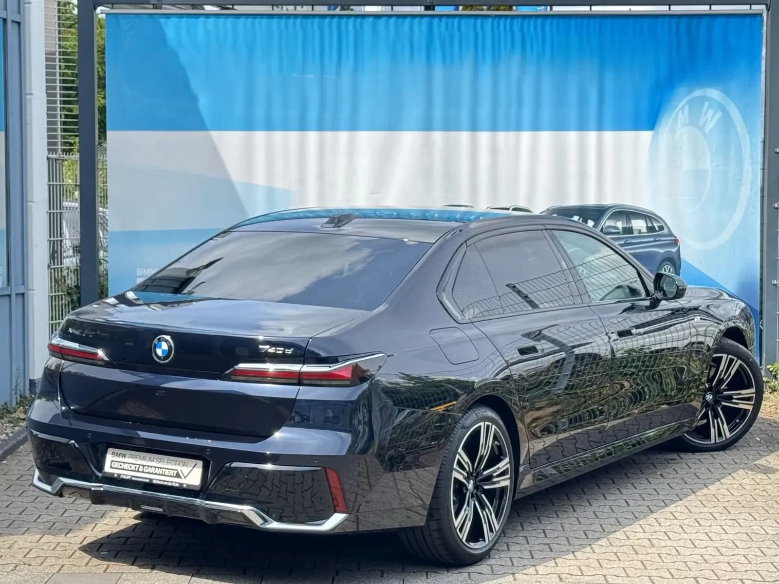 BMW 740d xDrive (foto 5/28)