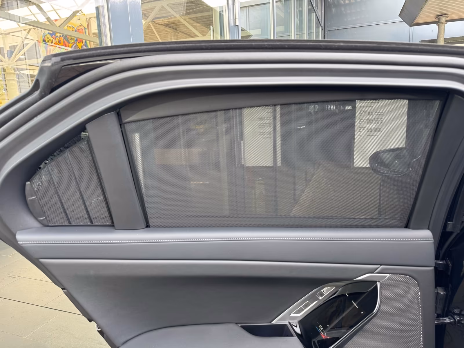 BMW 740d xDrive (foto 20/28)