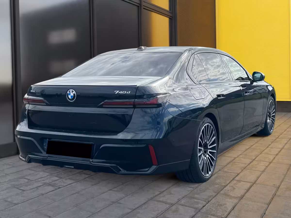 BMW 740d xDrive (foto 5/30)