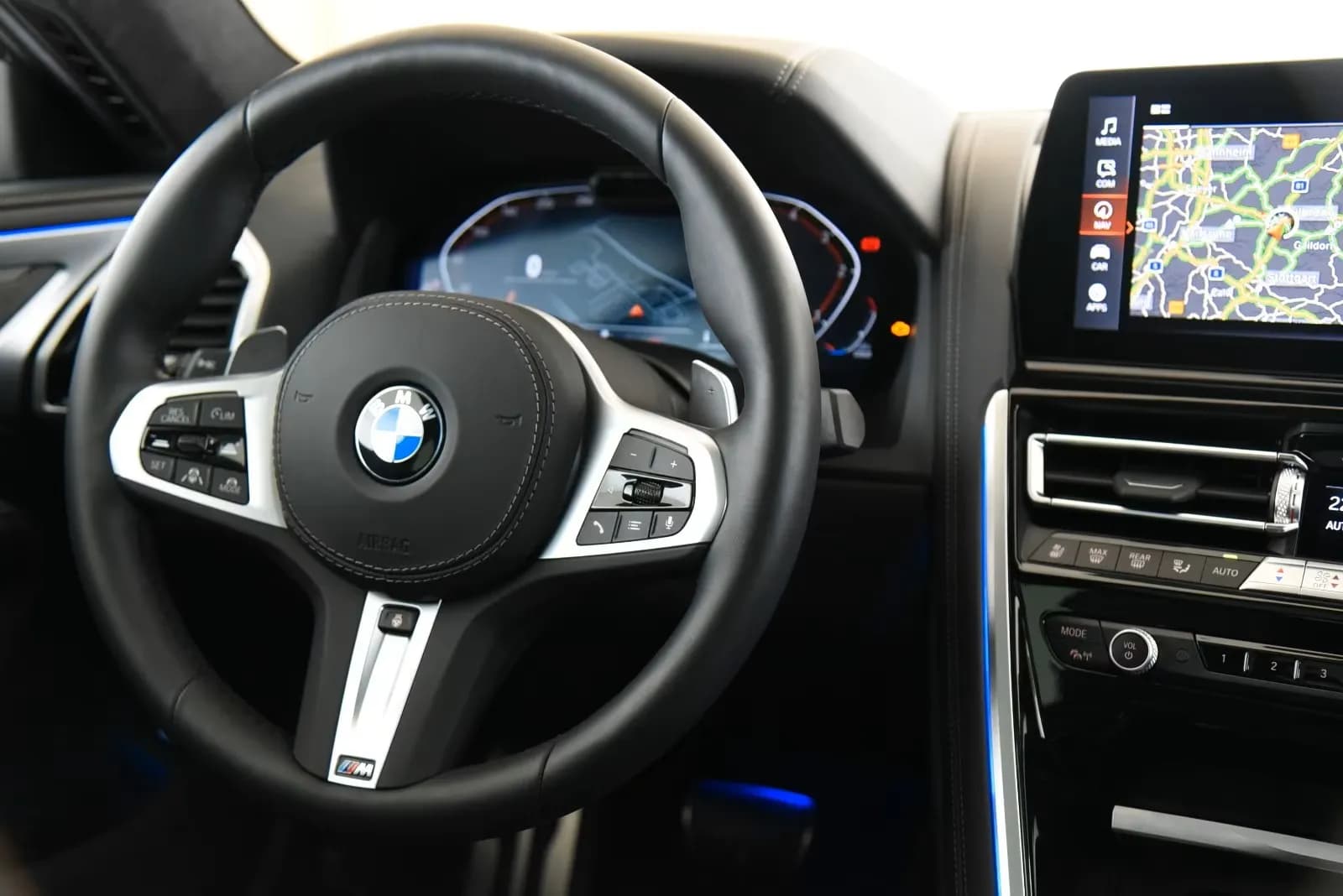 BMW 840d Gran Coupe (foto 15/21)