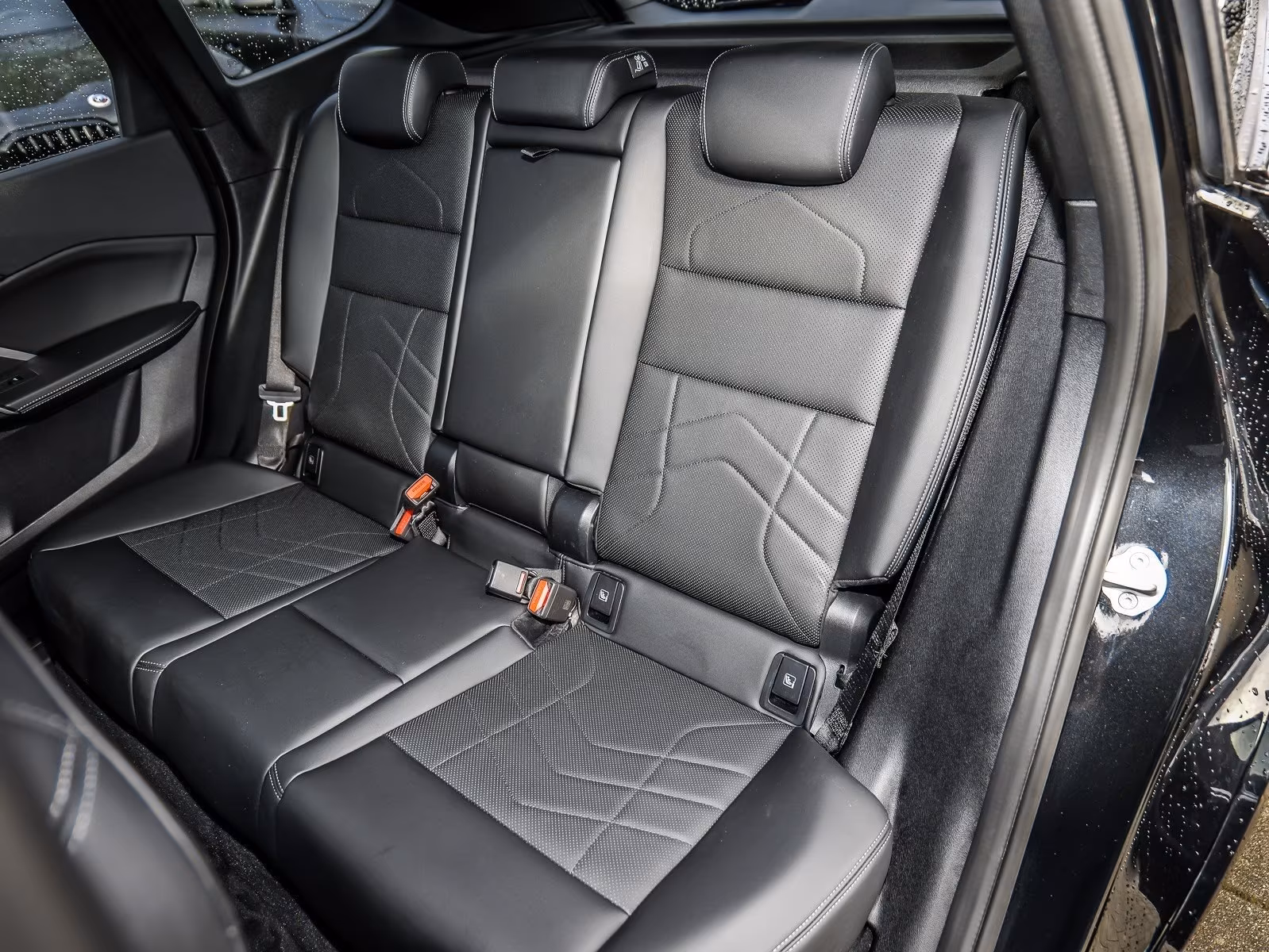 BMW X1 30e M Sport (foto 19/22)