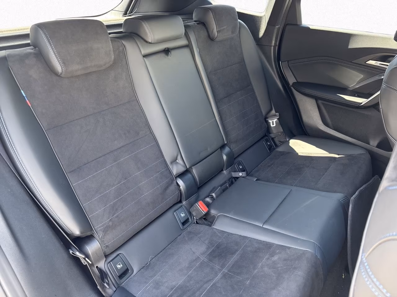 BMW X1 25e (foto 10/12)