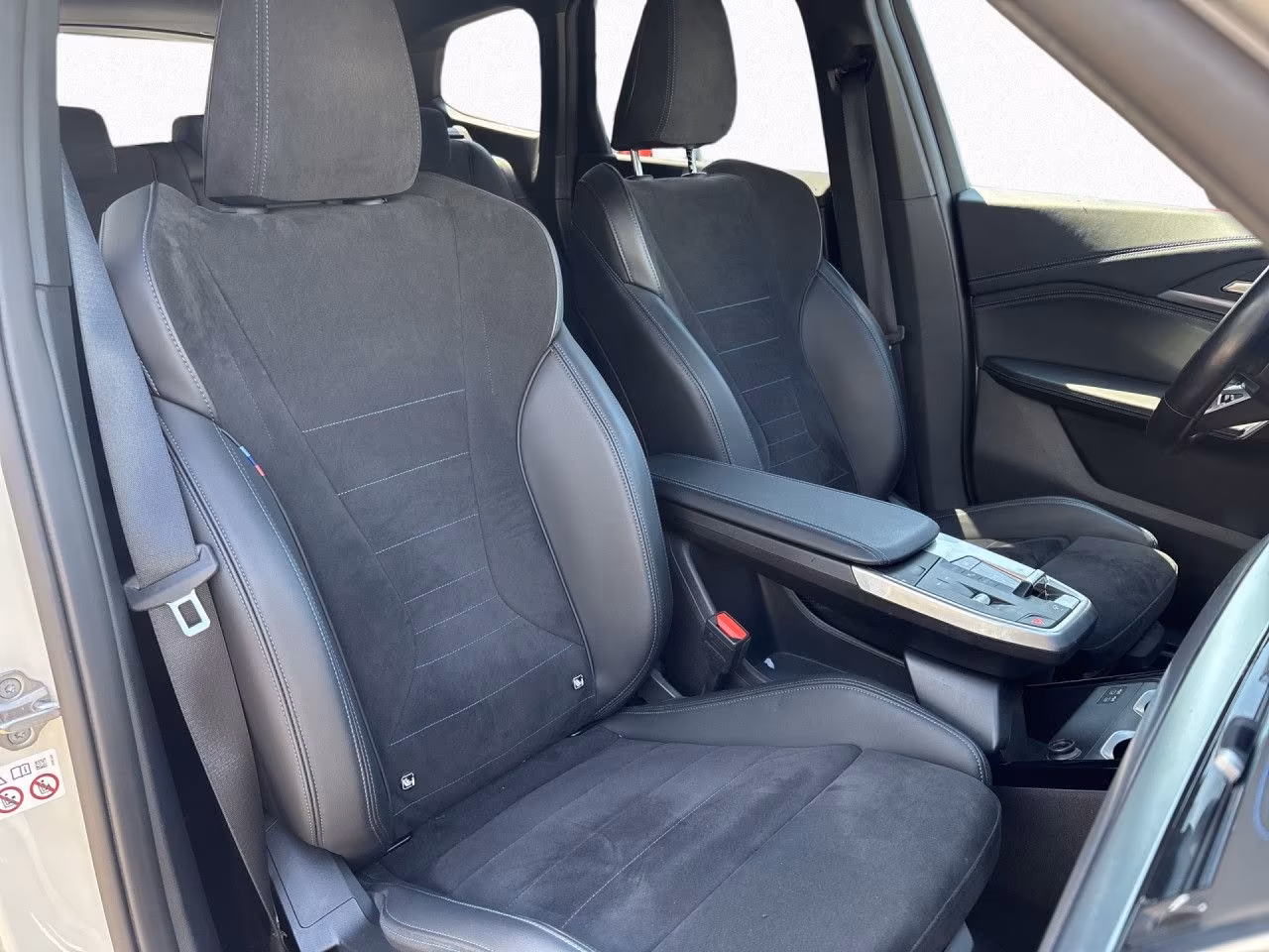 BMW X1 25e (foto 12/12)