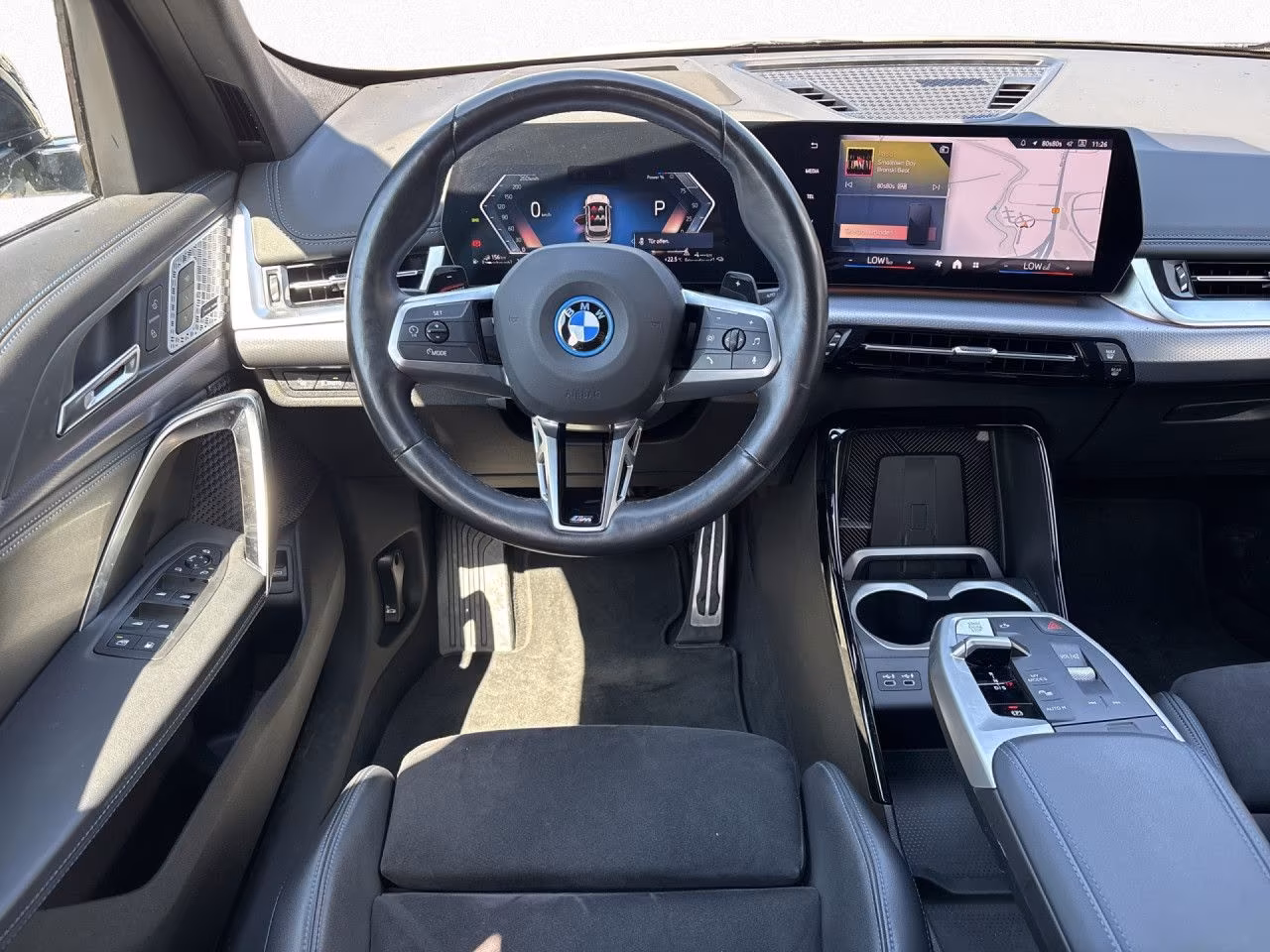 BMW X1 25e (foto 9/12)