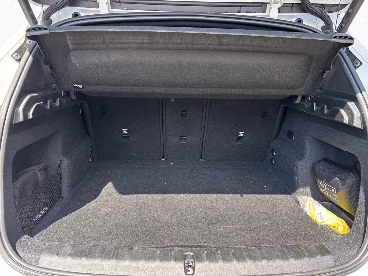 BMW X1 25e (foto 4/12)