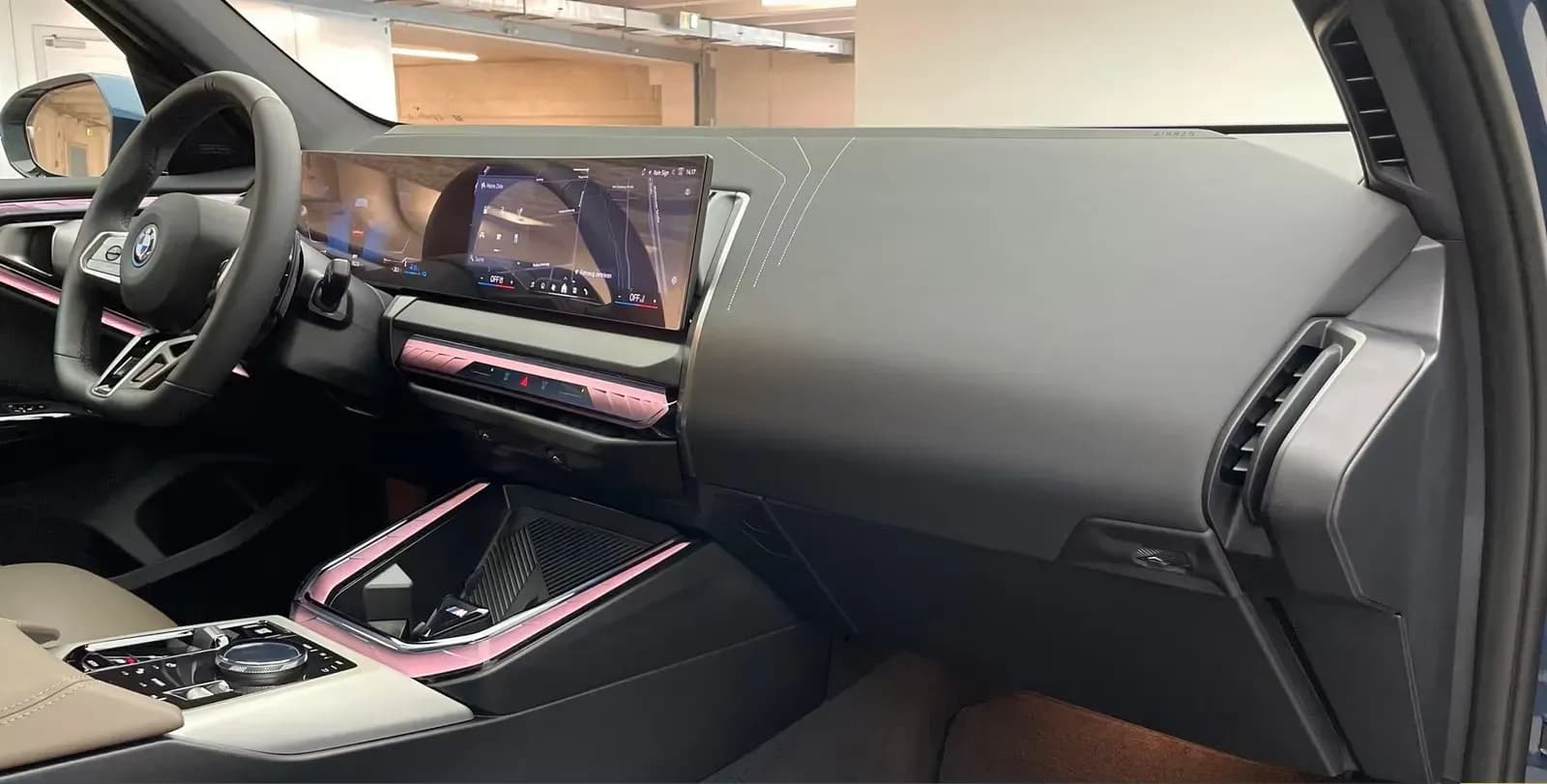 BMW X3 30e (foto 12/13)