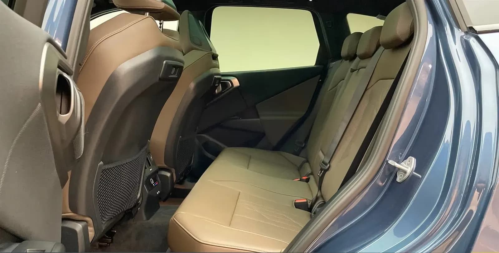 BMW X3 30e (foto 13/13)
