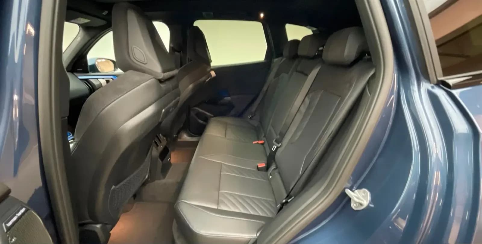 BMW X3 30e (foto 11/11)