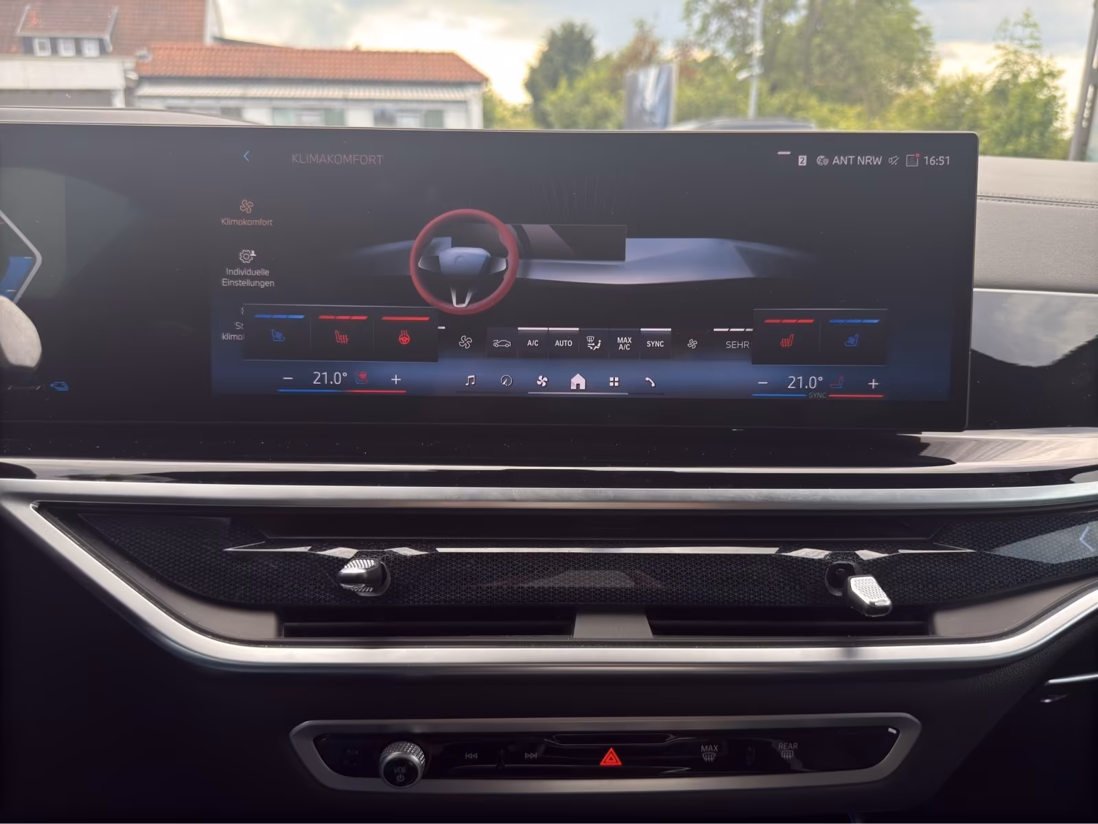 BMW X5 50e (foto 19/28)