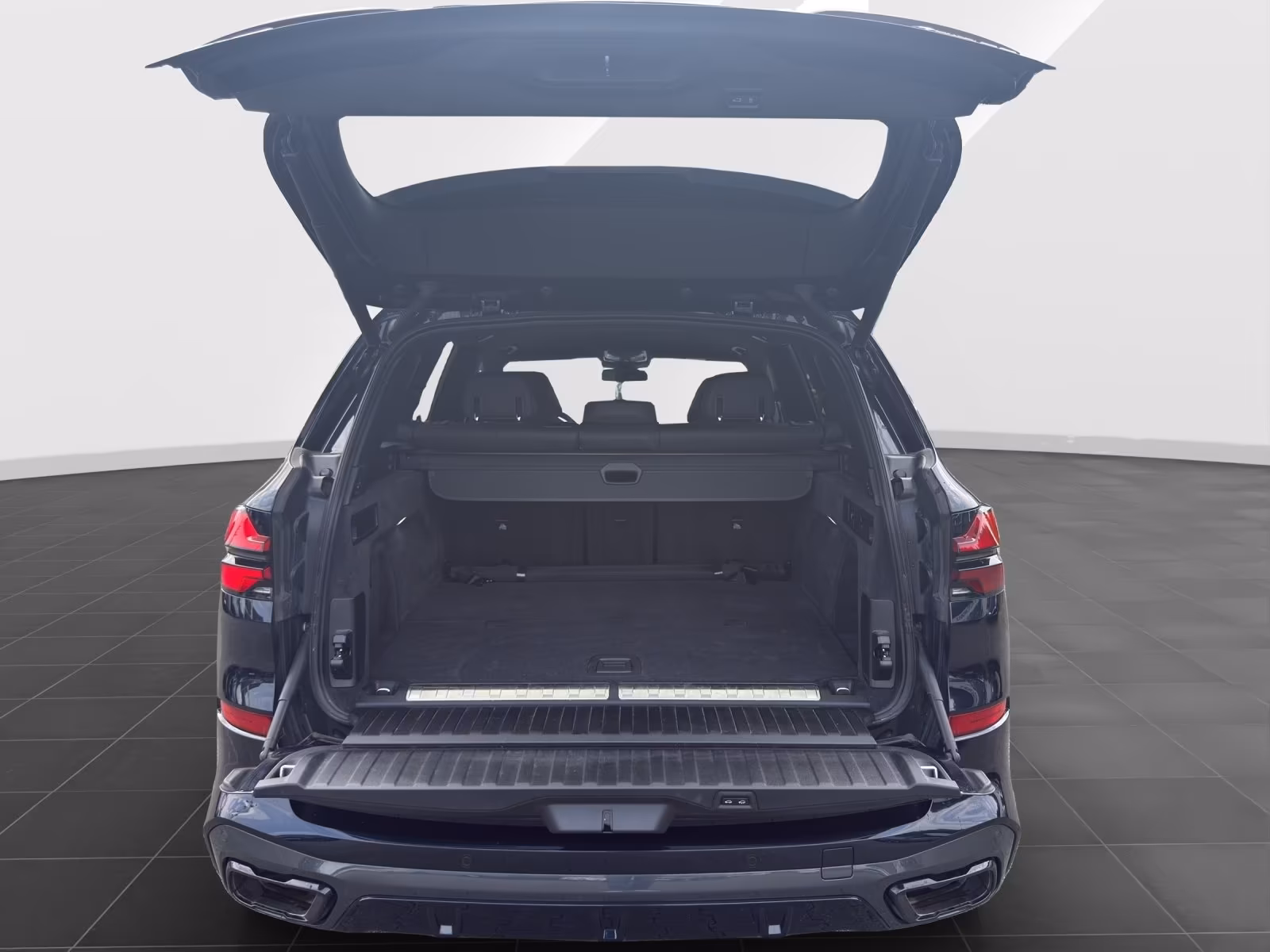 BMW X5 50e (foto 6/28)