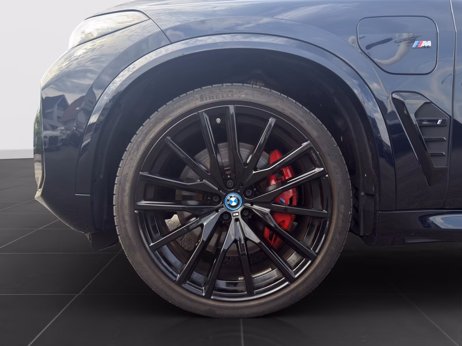 BMW X5 50e (foto 9/28)