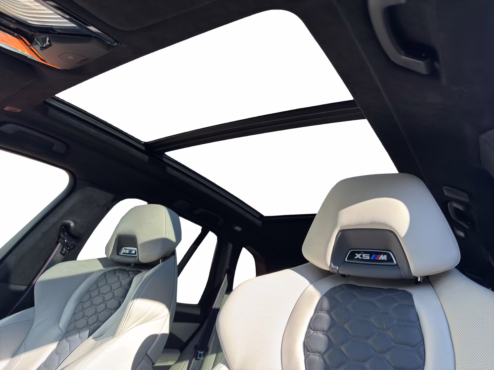 BMW X5M (foto 11/15)