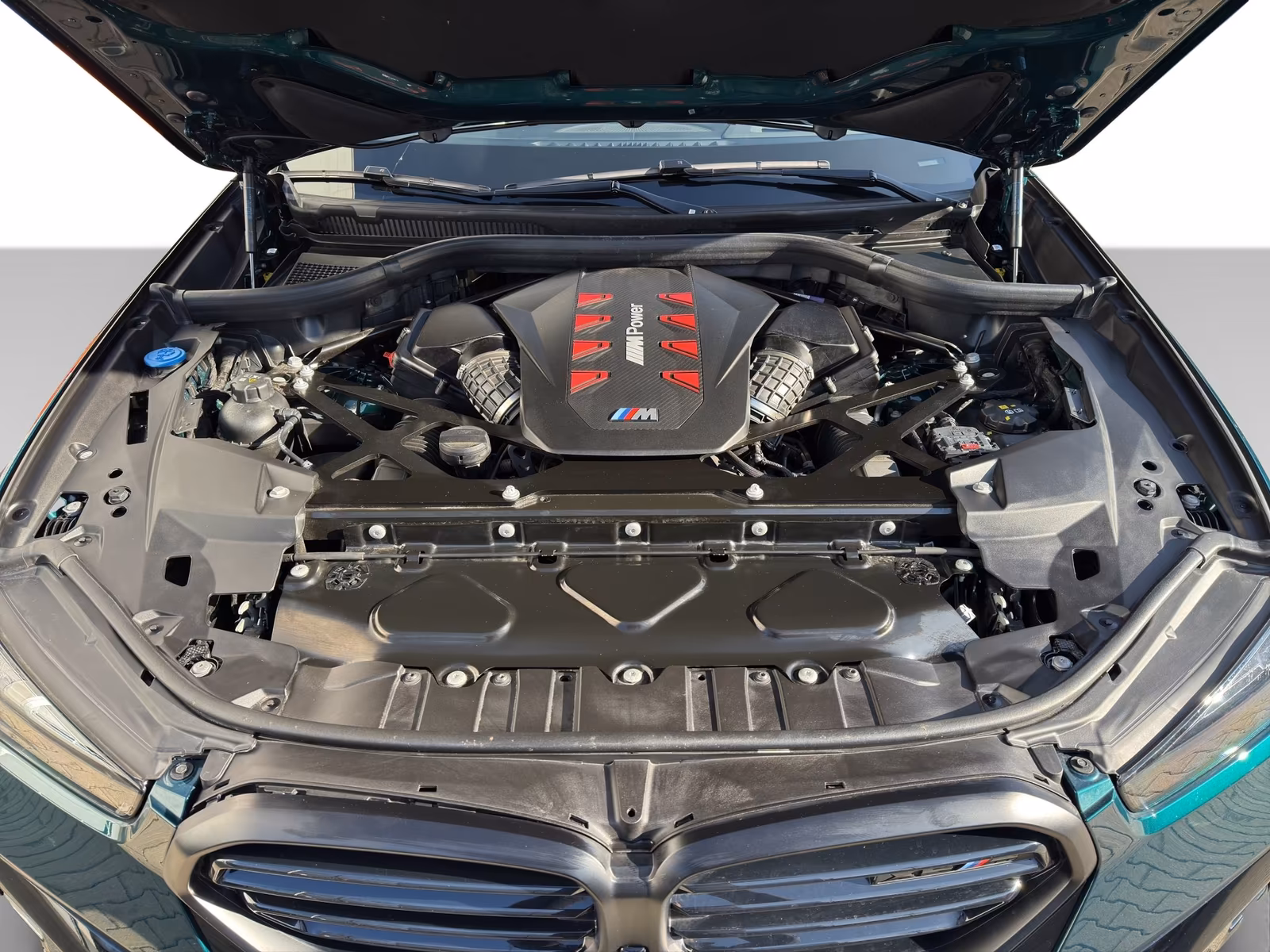 BMW X5M (foto 3/15)