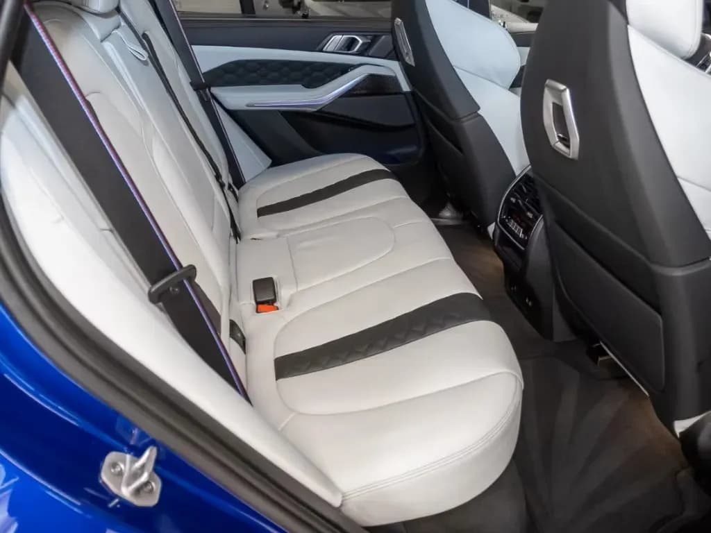 BMW X5 M (foto 19/23)