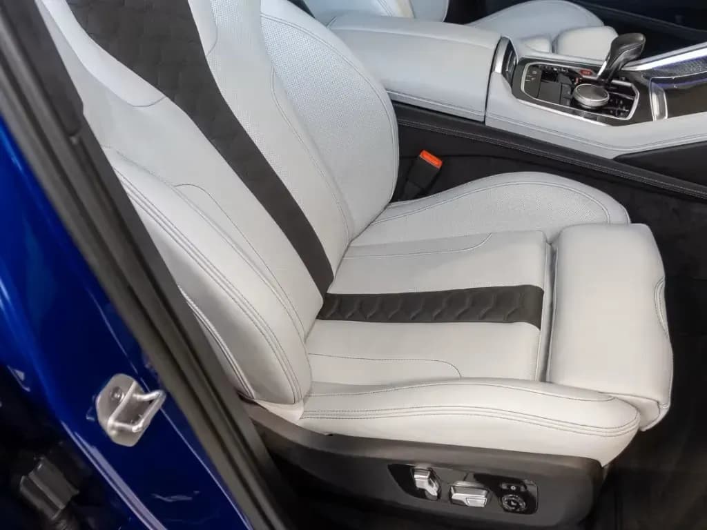 BMW X5 M (foto 20/23)