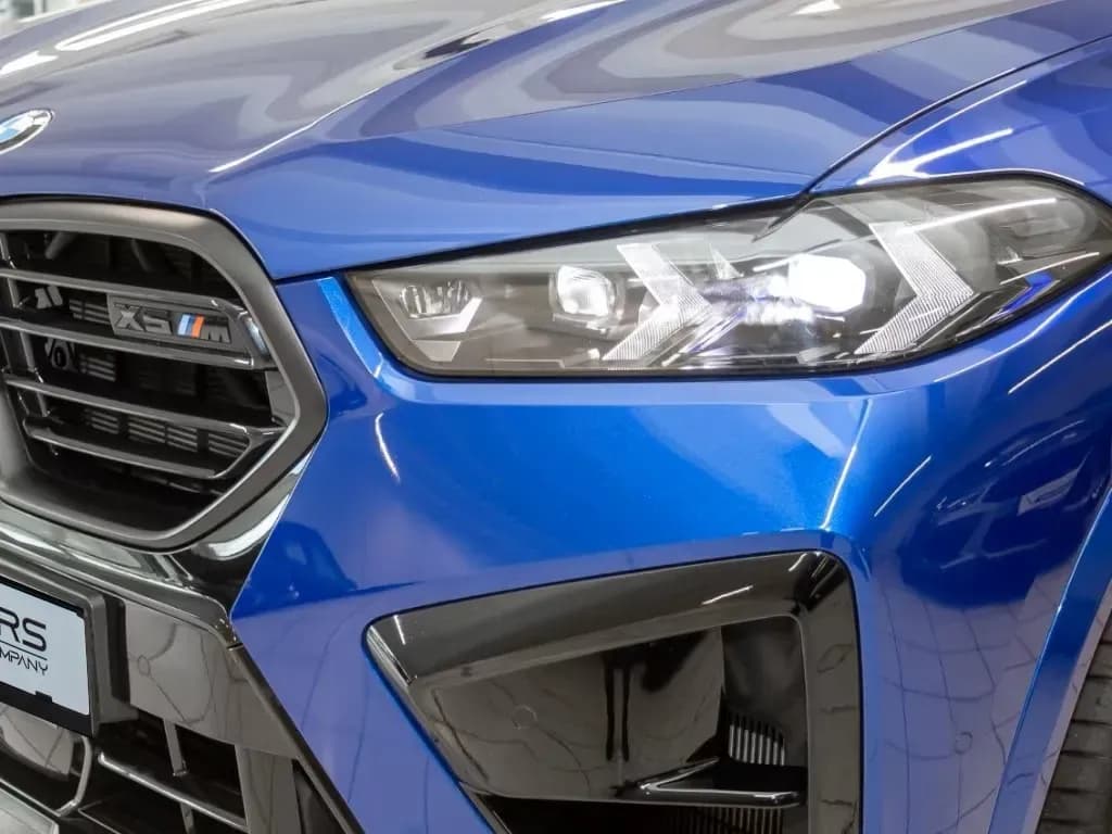BMW X5 M (foto 2/23)