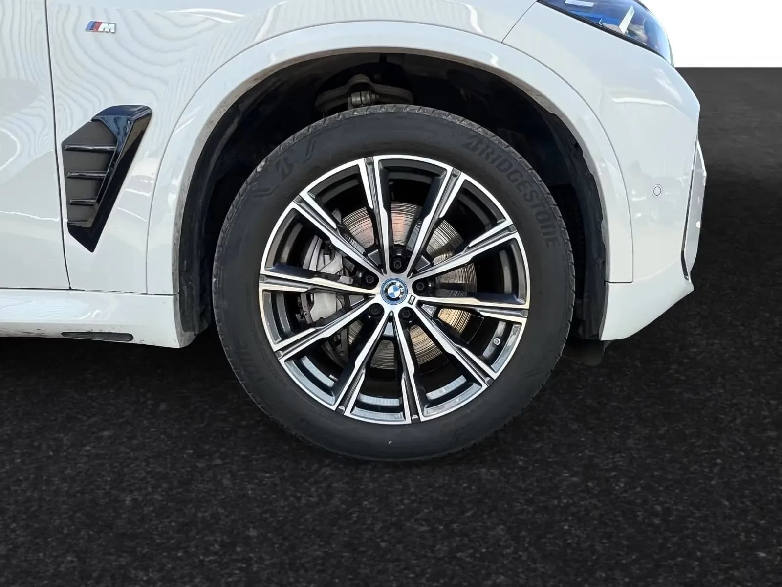 BMW X5 50e (foto 4/14)