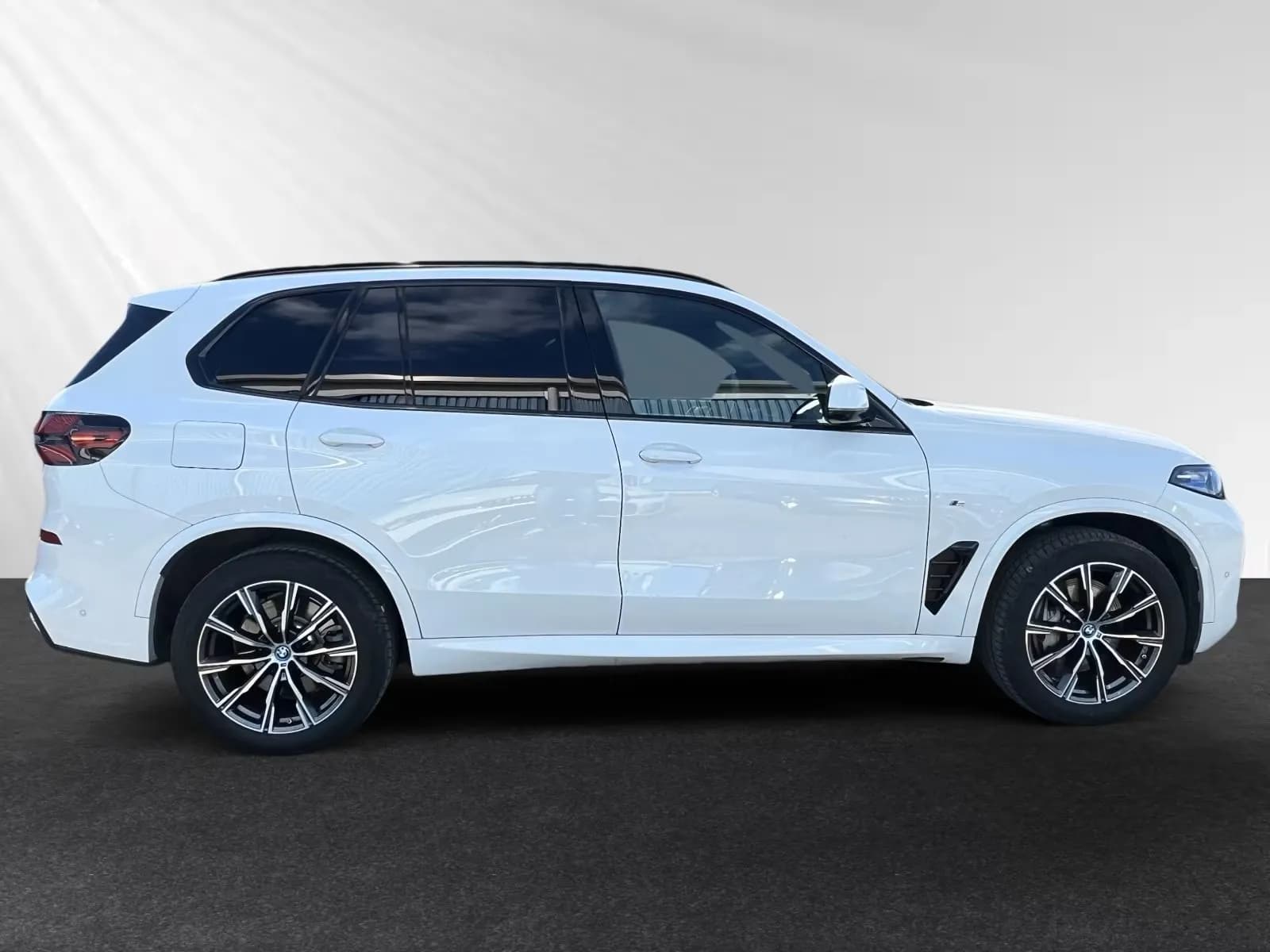 BMW X5 50e (foto 3/14)