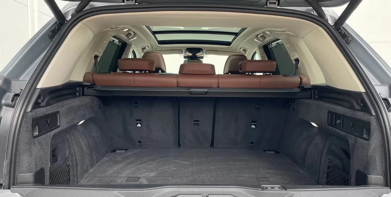 BMW X5 50e (foto 11/13)