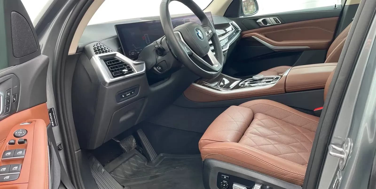 BMW X5 50e (foto 4/13)