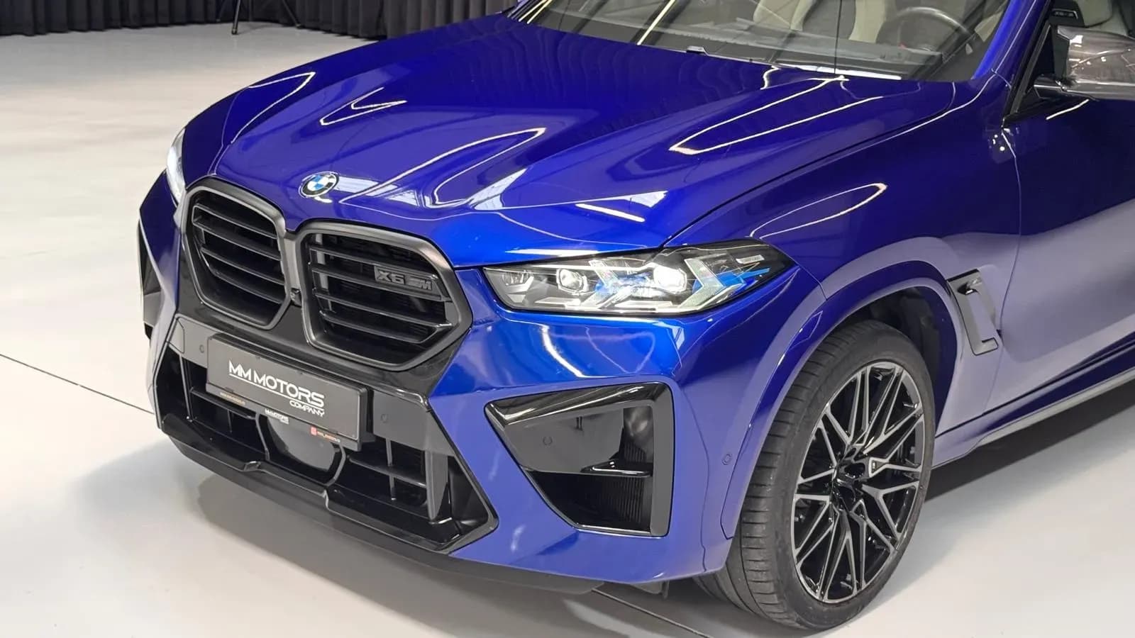 BMW X6 M (foto 16/30)