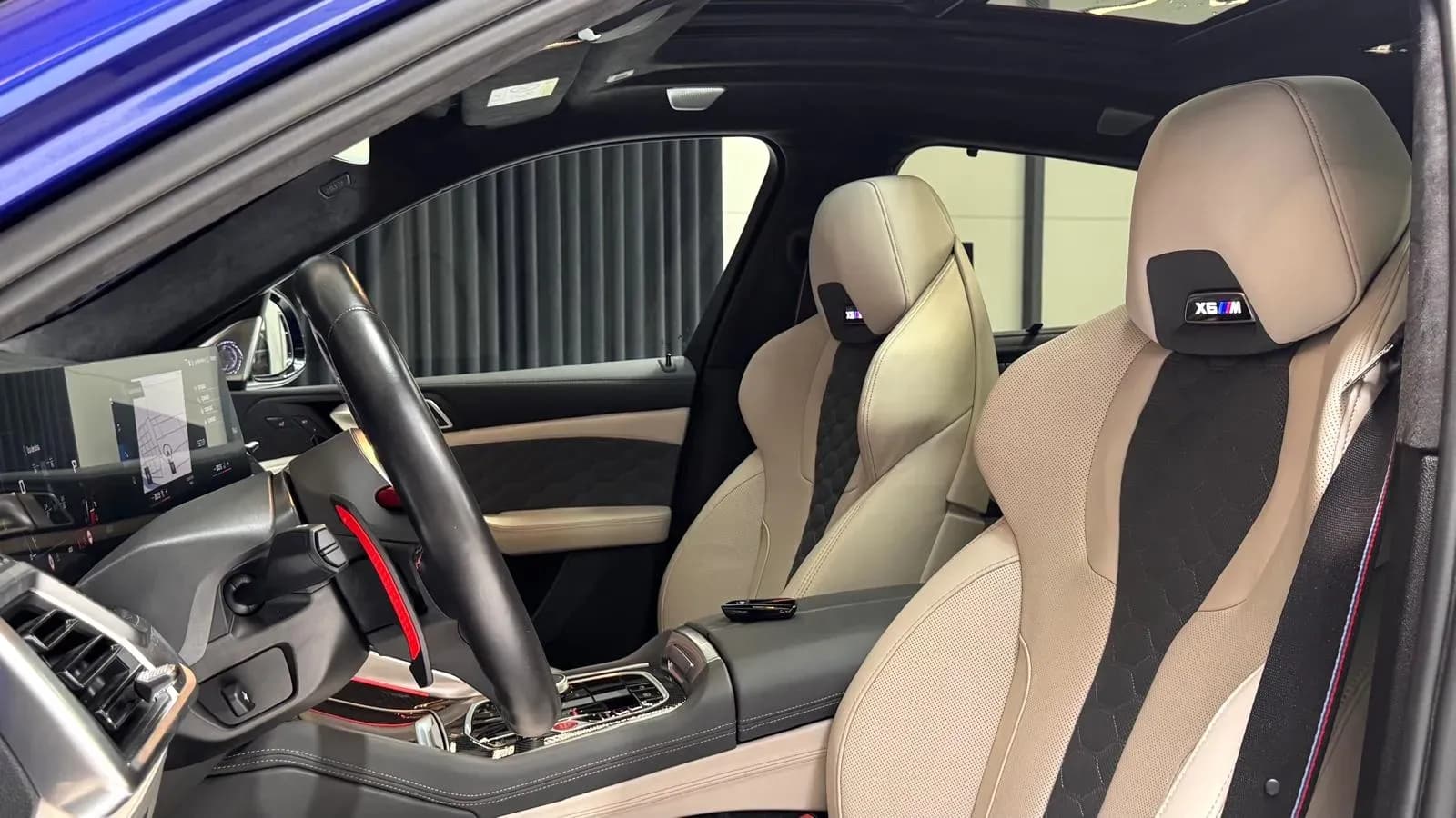 BMW X6 M (foto 27/30)
