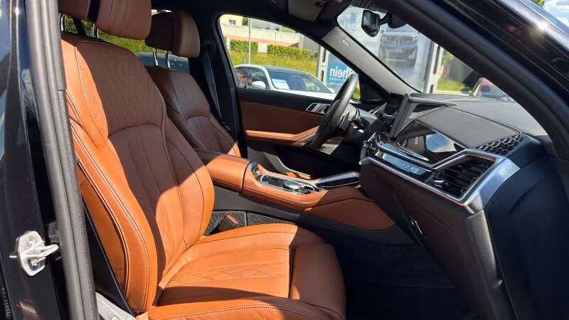 BMW X6 (foto 10/19)